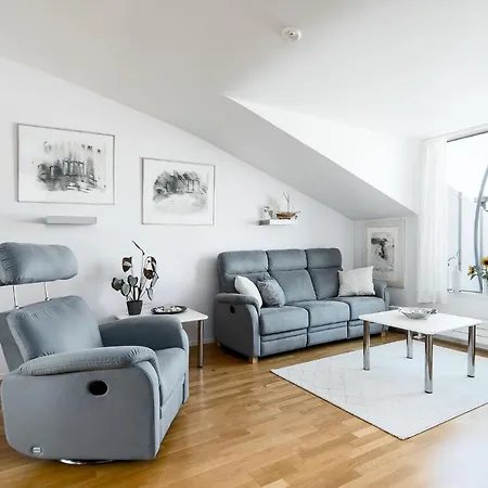 דירה 2ndhomes Luxury 2br City Penthouse With Sauna And Balconies הלסינקי